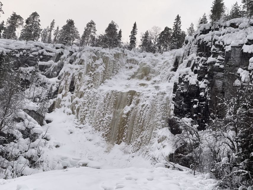 Korouoma Canyon Frozen Waterfalls Hike & Private Teepee BBQ - What to wear for a Finnish winter canyon