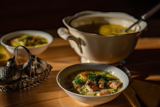 Lappish Cooking Master Class - Making Finnish creamy salmon soup