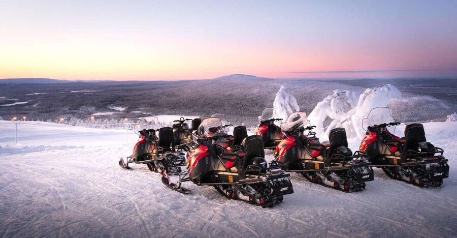Levi: 4 Hour Snowmobile Safari to the Fells in Levi - The return ride through frozen nature