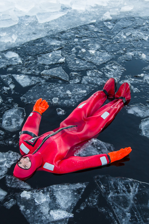 Levi: Arctic Ice Floating Adventure - What the Arctic Ice Float Actually Feels Like