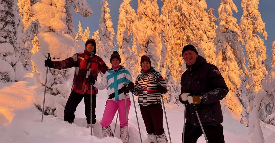 Levi: Lakeside forest snowshoeing - Who should book this experience