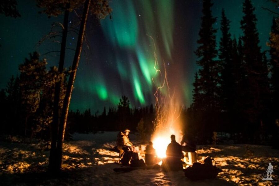 Levi: Northern Lights Hunt Including Campfire Snacks - Cancellation, booking, and practical limits