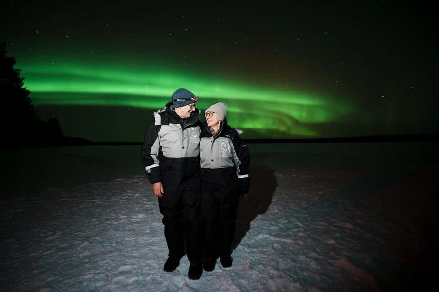 Levi: Northern Lights Hunting - Photography Tour - Camera advice, tripods, and the photos you receive