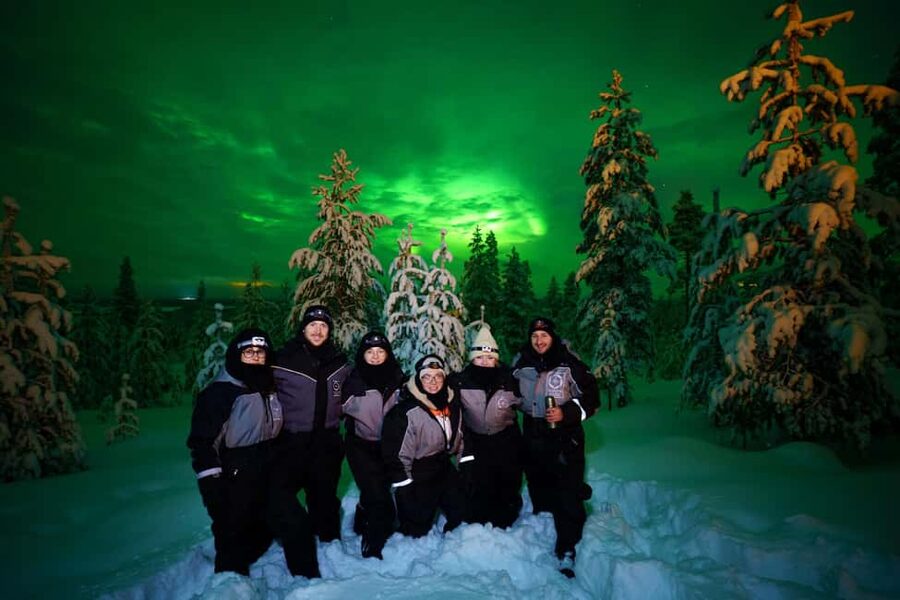 Levi: Northern Lights Hunting - Photography Tour - Cold-weather comfort and the pace of the evening