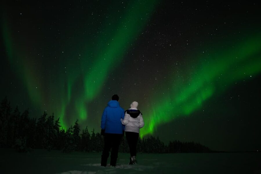 Levi: Northern Lights Sledge Ride - Waiting under the Northern Lights