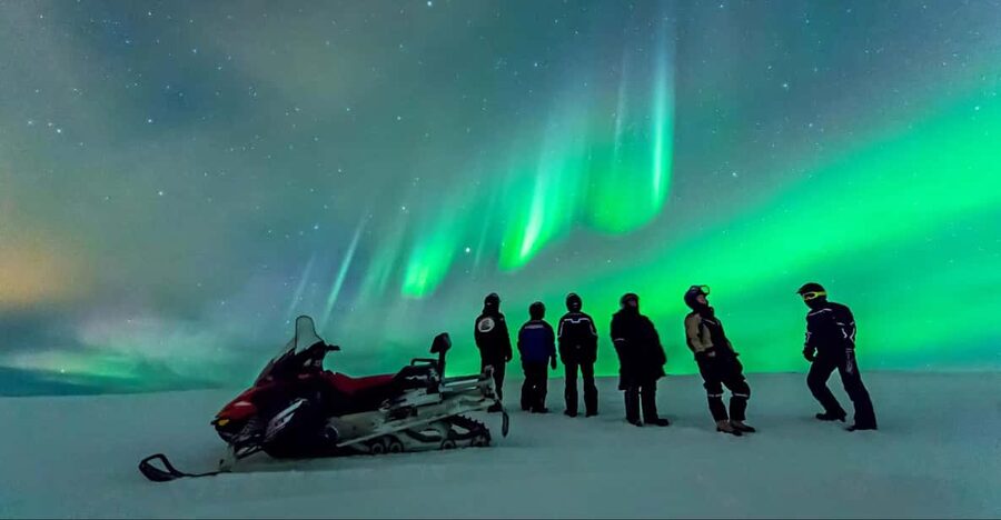 Levi: Northern Lights Snowmobile Safari and Campfire Picnic - Leaving Levi for the dark Arctic forest