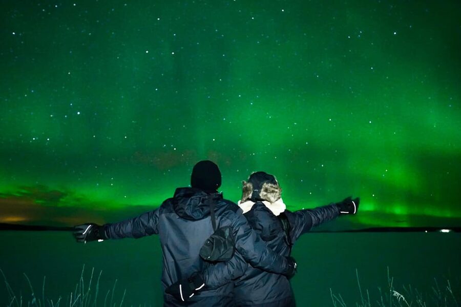 Levi: Northern Lights Tour with Guaranteed Sightings - Staying Warm at Minus 40 Degrees