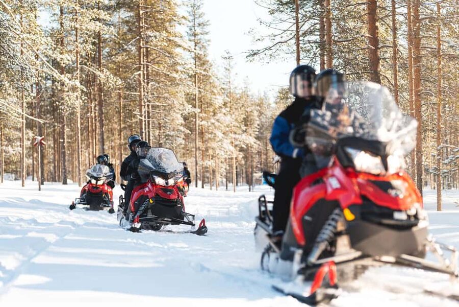 Levi: Snowmobile Safari to the Levi Nature - Meeting at Levi Tourist Information Centre