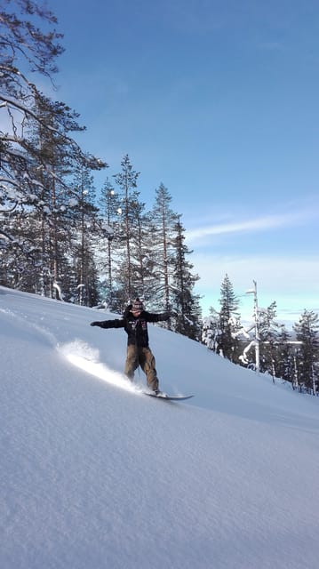 Levi: Snowsurfing Adventure with Snowshoe Hike - The snowshoe hike comes first