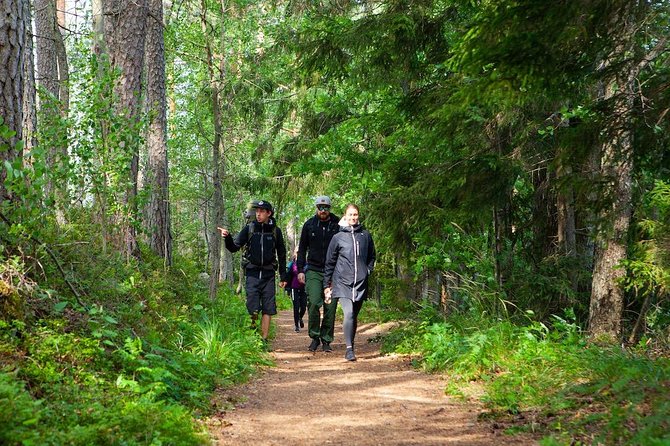Magical Taiga Forest Hike with Lunch and Transportation - A Finnish lunch beside the lake