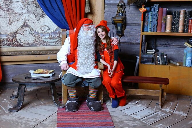Meet Santa Claus & Santa's Reindeer Ride & Greet Huskies - The value question at $264.85