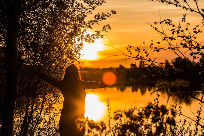 Midnight sun photography tour - Snacks, drinks, and a practical outdoor setup