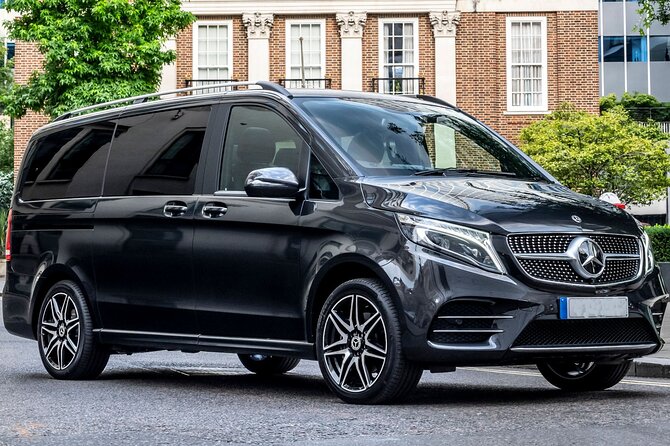 Minivan Departure Transfer Helsinki City to Helsinki Airport HEL - Booking details that deserve attention