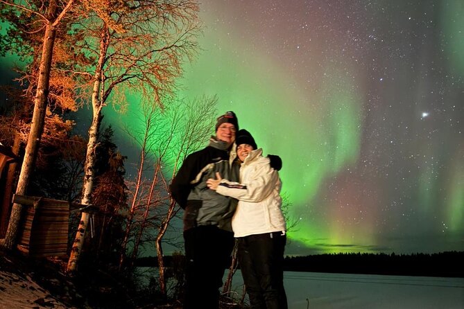 Northern Lights Adventure in the Wild with Campfire Treats - Key points at a glance
