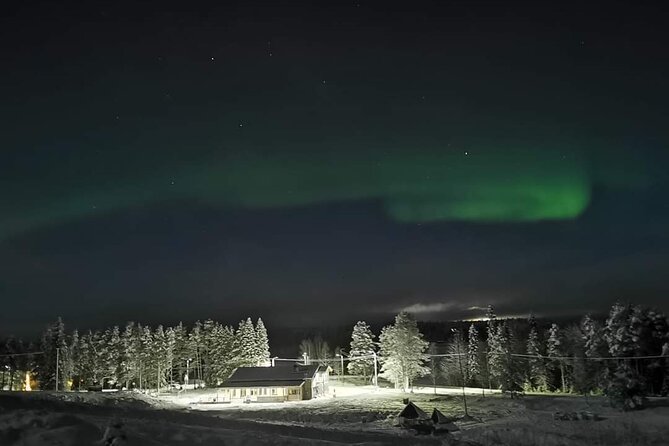 Northern Lights Auroras from Kemi-Tornio with Pickup - What Marko and Timo add to the night