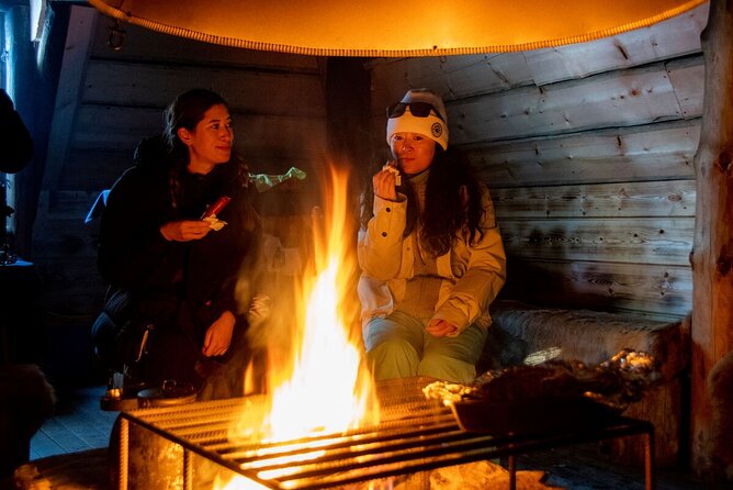 Northern Lights Hunt from Rovaniemi with Folk Tales and Snacks over Campfire - Finnish legends while you wait