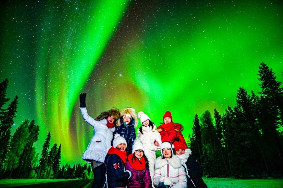 Northern Lights Hunting Adventure in Lapland - What the stops are really like