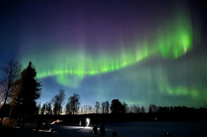 Northern Lights Hunting of Rovaniemi - Group size and the small-group question
