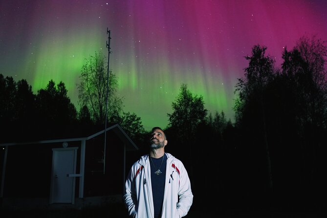 Northern lights hunting photo tour with bbq; small groups - Key points to know before booking