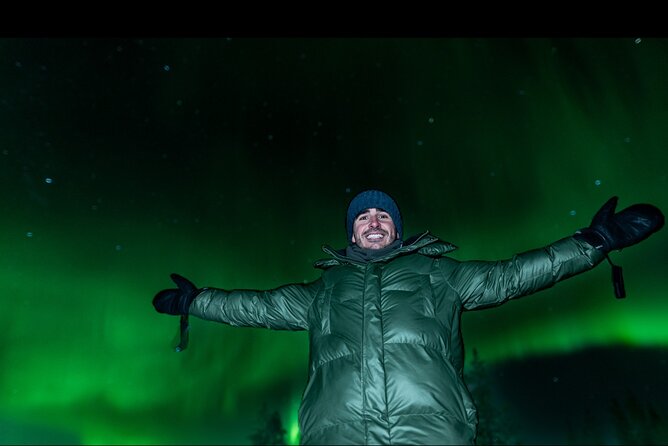 Northern Lights Rovaniemi: Guaranteed Tour with Local Guide - What the local guide adds to the night