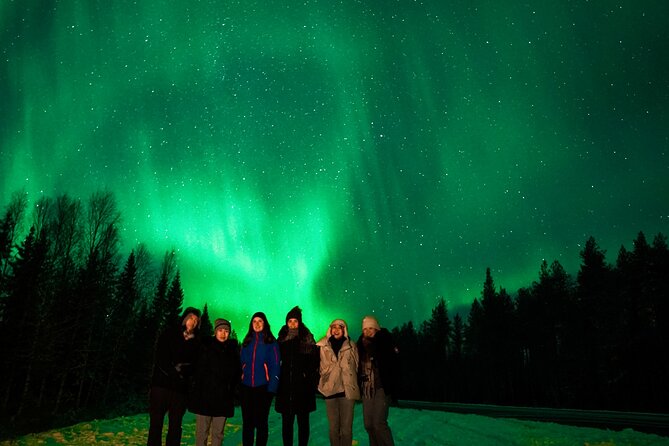 Northern Lights Rovaniemi: Guaranteed Viewing & Unlimited Mileage - Seeing the aurora with your own eyes