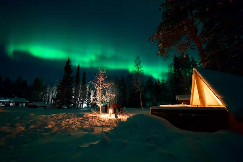 Northern Lights Tour in Atmospheric Cottage - Who should book this cottage tour?