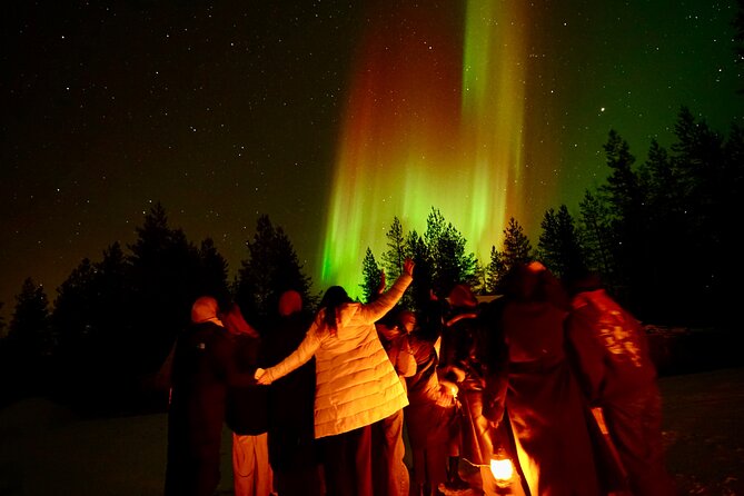 Northern Lights Trip to a Magical Place in Lapland - Warmth inside the cabin and kota