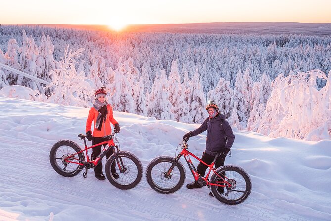 Private Electric Fat Bike Winter Tour in Rovaniemi - A photo stop at the Lumberjack’s Candle Bridge