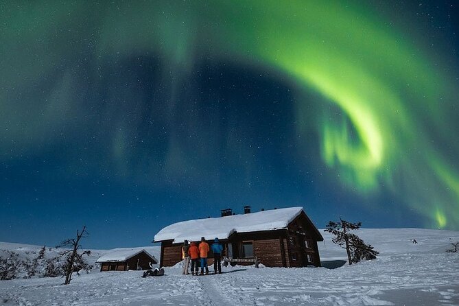 Private Group: Northern Lights Hunt 4x4 SUV with Aurora guarantee - The guide makes the difference