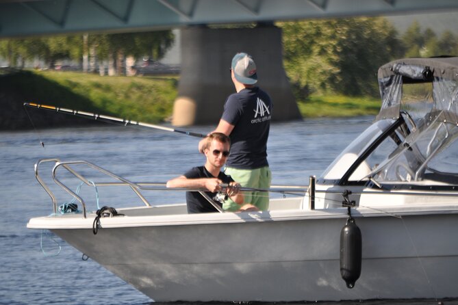 Private Guided Fishing Boat Tour in Rovaniemi - Setting out on the Ounas River from Rovaniemi