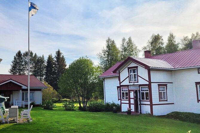 Private Guided Tour in Kujala Ranch with 3 Course Meal - A three-course meal built around the 1940s