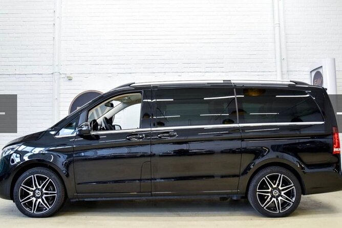 PRIVATE Helsinki VIP Transfer - Service quality and the human touch