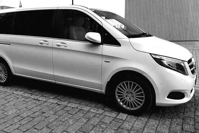 PRIVATE Helsinki VIP Transfer - Price, group size, and real value