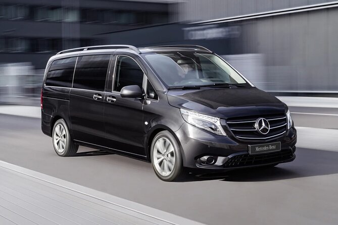 Private Minivan from Rovaniemi Airport RVN to Rovaniemi City - Leaving Rovaniemi Airport without the usual fuss