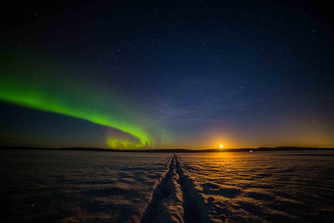 Private Northern Lights photography tour in Rovaniemi - Chasing clear skies across several locations