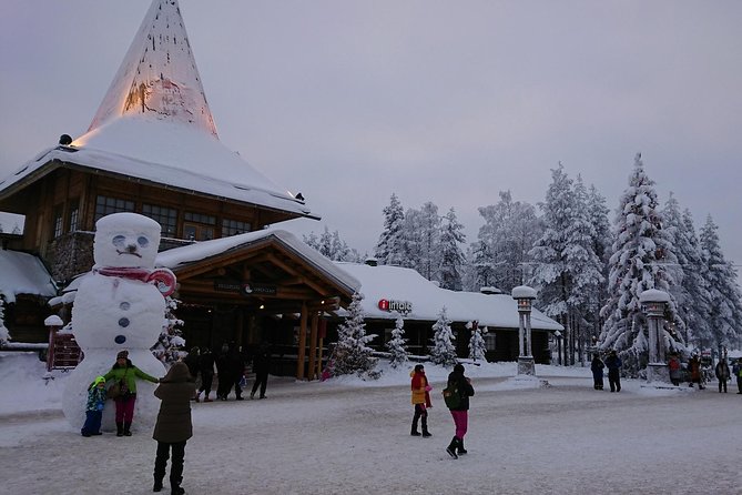 Private Santa Claus Village & Rovaniemi city tour - Crossing the Arctic Circle and visiting the Main Post Office