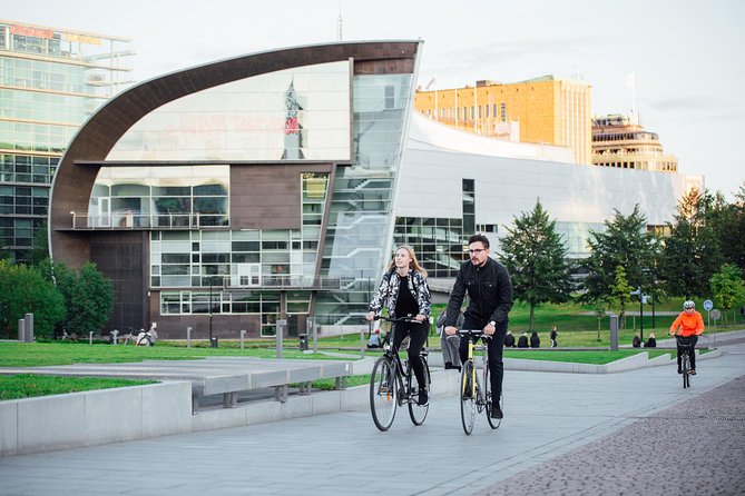Private VIP Guided Helsinki City Tour - Senate Square reveals Helsinki’s grand design