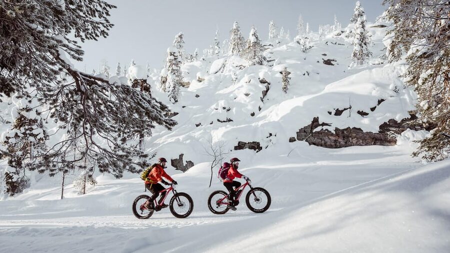 Pyhätunturi: Electric Fatbike Tour in Finnish Lapland - Why an electric fatbike works in deep snow