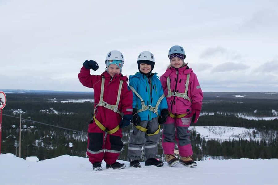 Pyhätunturi: Kid's Ice Climbing Adventure in Finnish Lapland - Practical tips for a smoother visit