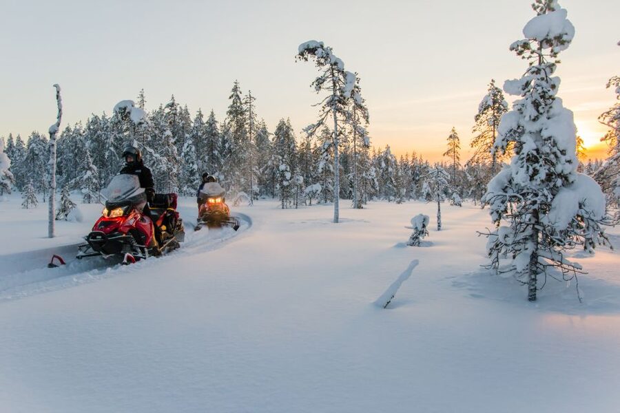 Rovaniemi: 2-Hour Snowmobiling Experience - Safety, insurance, and physical limits