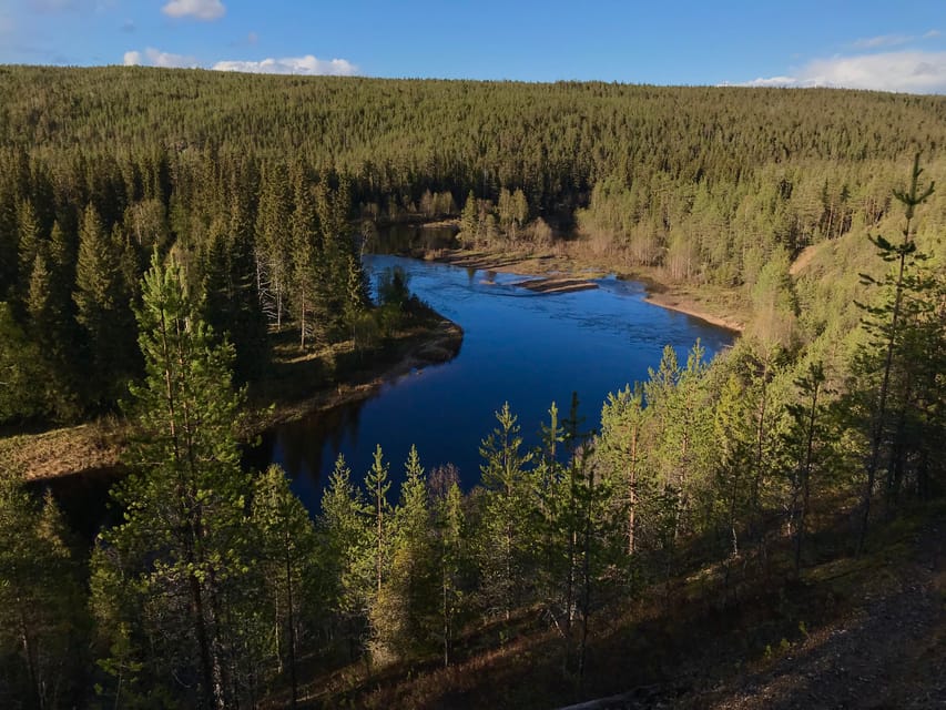 Rovaniemi: All-Day Canoe Adventure - A Finnish snack beside the fire