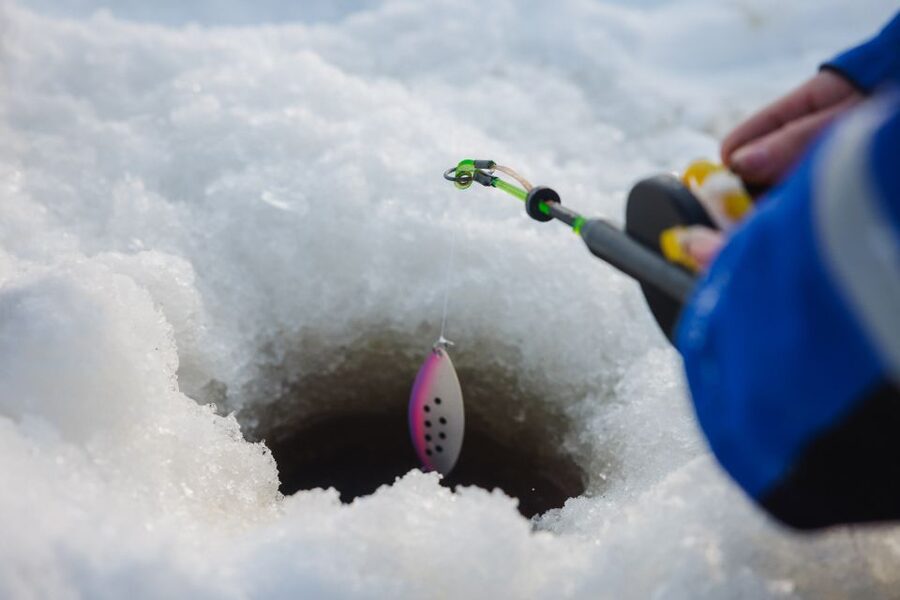 Rovaniemi: Arctic Circle Ice Fishing Experience - Why the Frozen Setting Matters
