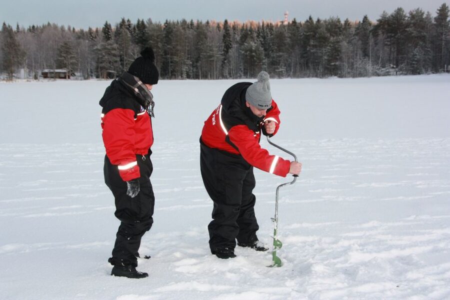 Rovaniemi: Arctic Circle Ice Fishing Experience - What the $104 Price Really Covers