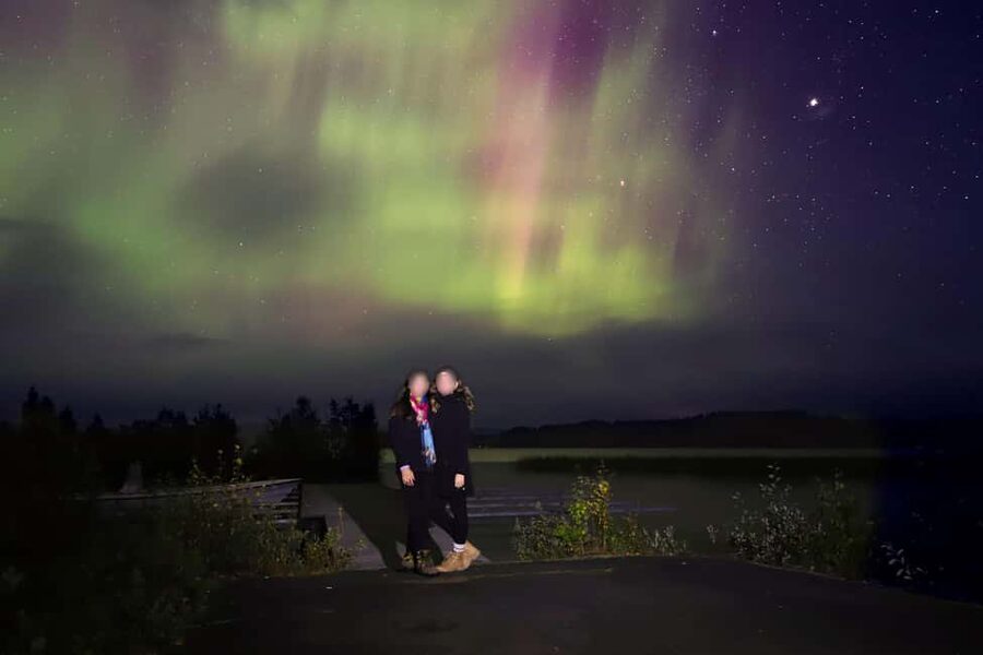 Rovaniemi: Aurora Hunting Tour with Photography by Van - What the Northern Lights May Look Like