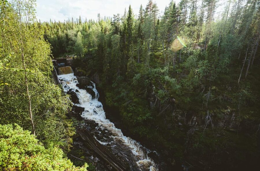 Rovaniemi: Auttiköngäs Waterfalls Hike Tour & Barbeque - Practical packing advice for Lapland