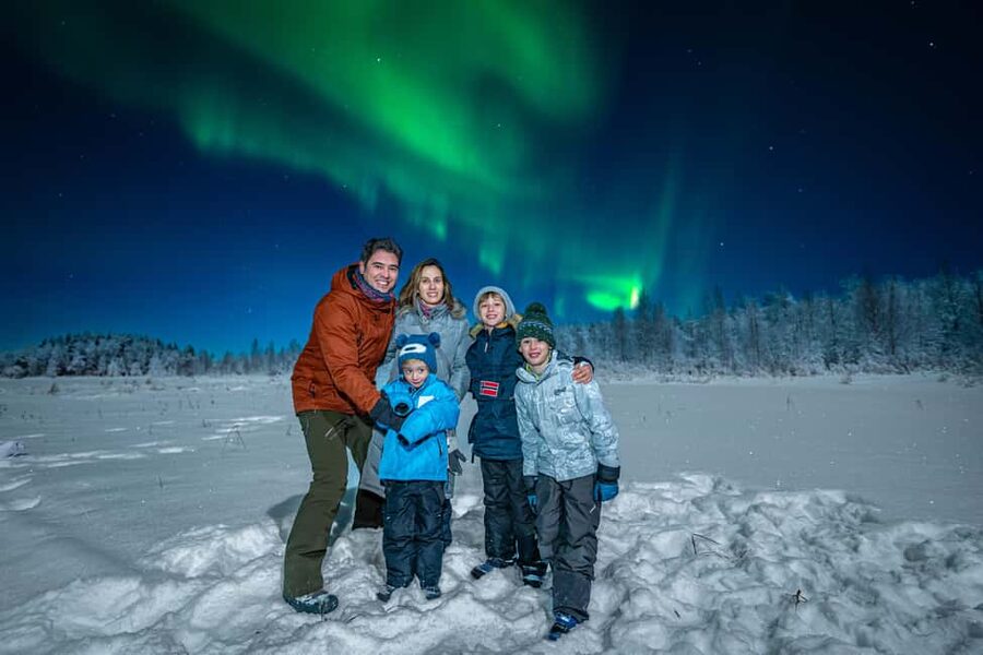 Rovaniemi: Guaranteed Northern Lights Tour with Photos - Key Points Before You Book