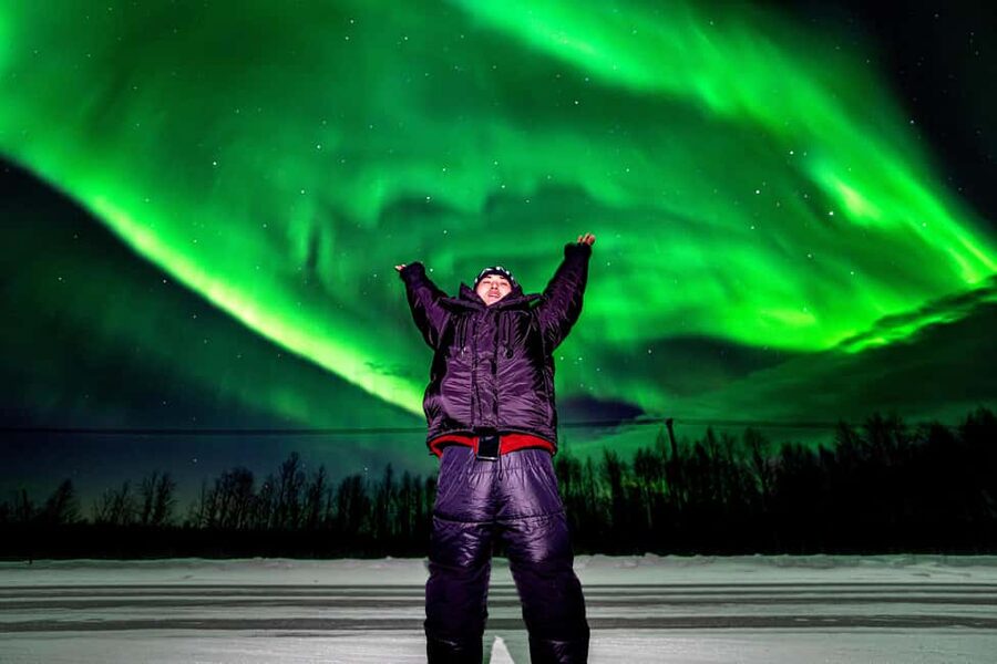 Rovaniemi: Guaranteed Northern Lights Tour with Photos - Stop Two: Changing Locations for Clear Skies
