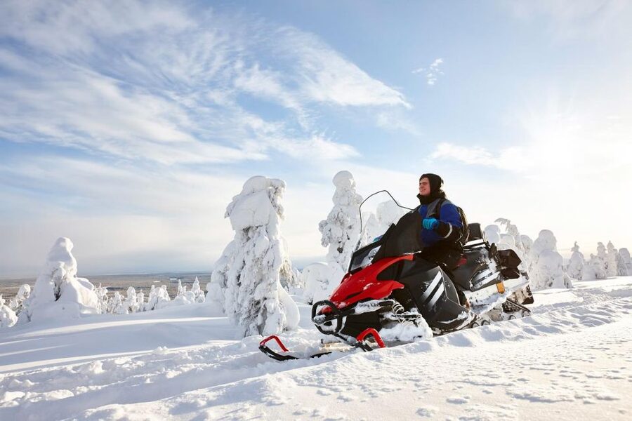 Rovaniemi: Guided Wilderness Snowmobile Ride - Sharing the snowmobile: the detail that affects value