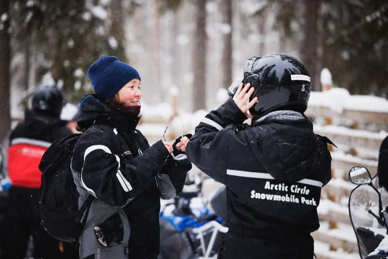 Rovaniemi: Husky & Reindeer Experience with Snowmobile Ride - Meeting in Rovaniemi or Santa Claus Village