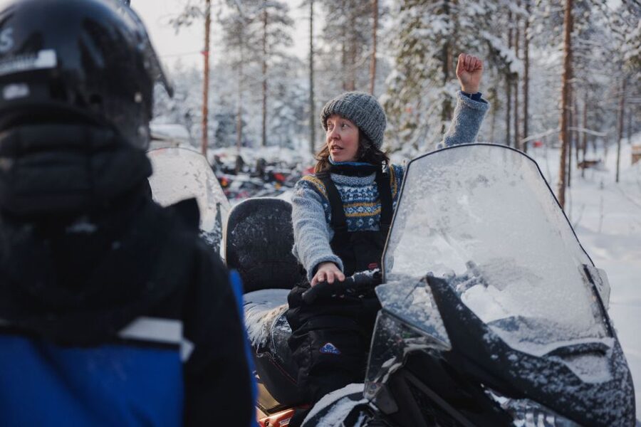 Rovaniemi: Ice Fishing & Snowmobile Safari Combo Day - Riding 20 kilometers through Arctic forest